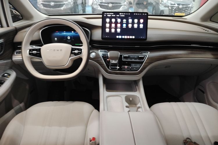 荣威iMAX8新能源 2025款 1.5T DMH 陆尊奢享版中控内饰16