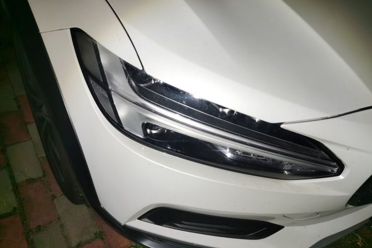 沃尔沃V90 2022款 Cross Country B5 AWD 智远版车身外观8