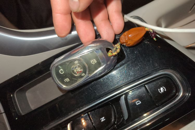 别克 微蓝7 2022款 652E 互联智享型中控内饰11