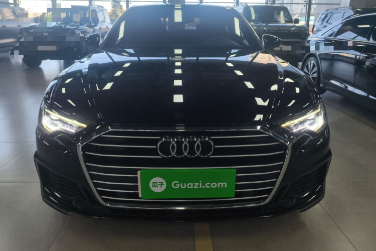 奥迪A6L 2020款 40 TFSI 豪华动感型车身外观2