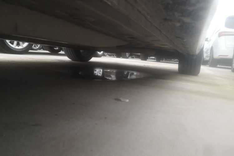 别克GL6 2019款 18T 6座互联尊贵型 国VI局部细节9002