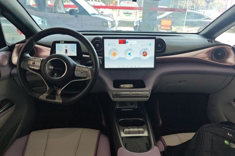 比亚迪 海豚 2021款 405km 时尚版中控内饰7002