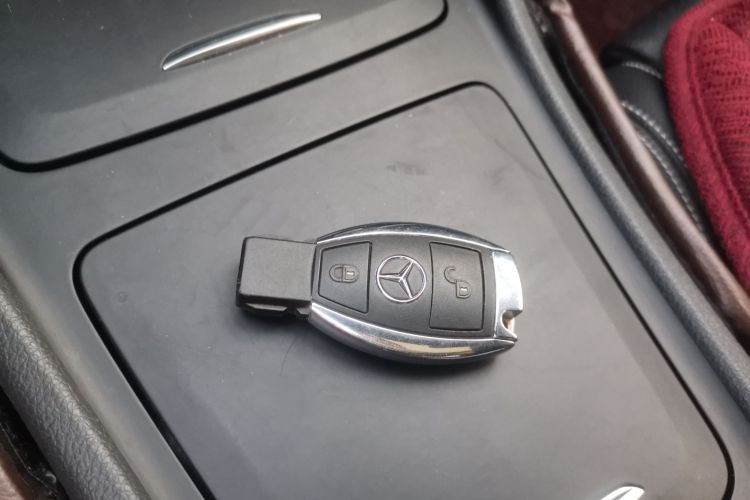 奔驰GLA 2016款 GLA 200 动感型中控内饰11