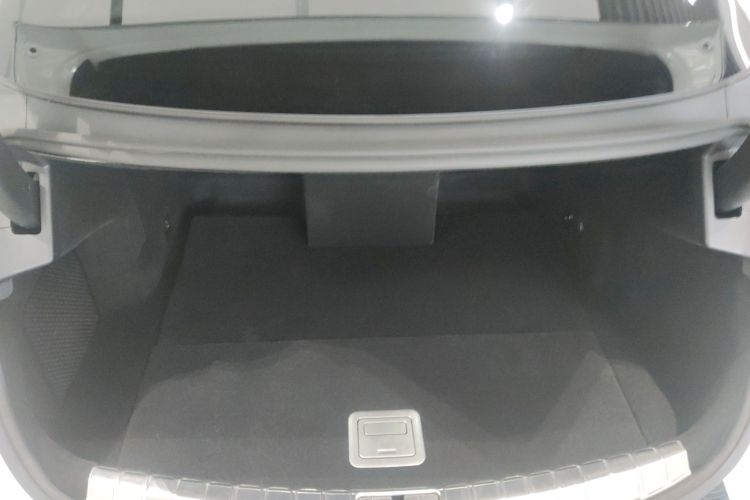 腾势Z9 2024款 1100km 四驱Max版机舱底盘23