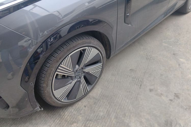 领克08 EM-P 2025款 245km 超长续航Pro车身外观6006