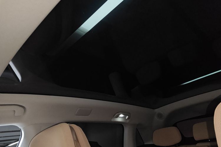 星途 星纪元 ET 2024款 增程 200 Pro中控内饰22