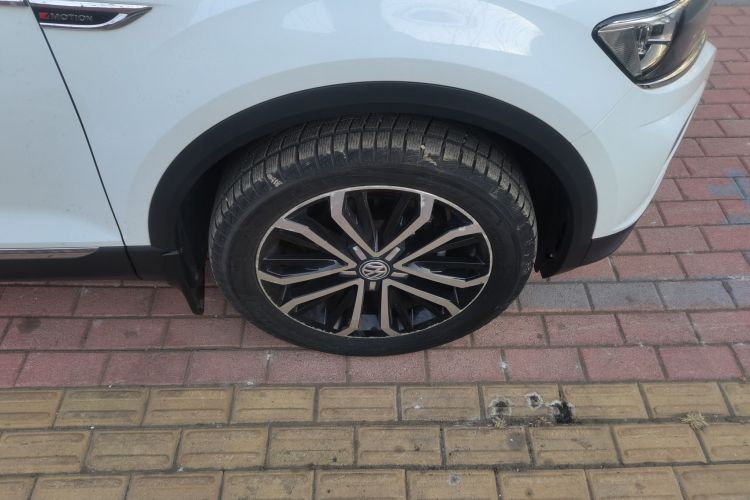 大众 T-ROC探歌 2019款 280TSI DSG四驱豪华型 国V车身外观10