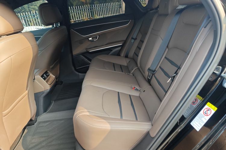 比亚迪 汉 2025款 DM-i 125KM精英型中控内饰21