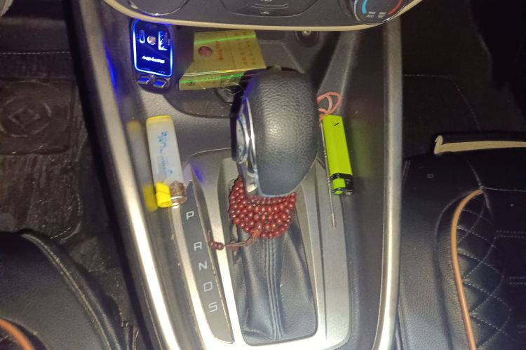 福特 福睿斯 2017款 改款 1.5L 自动舒适型中控内饰18