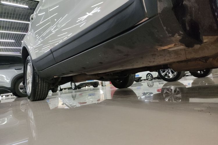 福特 领界 2019款 EcoBoost 145 CVT精领型 国VI局部细节9001