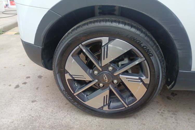 奇瑞新能源 奇瑞无界Pro 2022款 301km 神兽版 磷酸铁锂车身外观6008