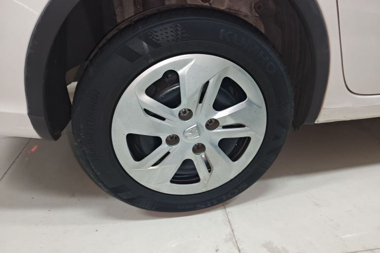 宝骏310W 2017款 1.5L 手动舒适型 国V车身外观6008