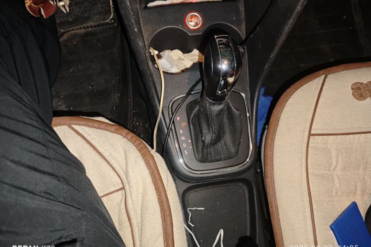 大众 Polo 2014款 1.4L 自动舒适版中控内饰18