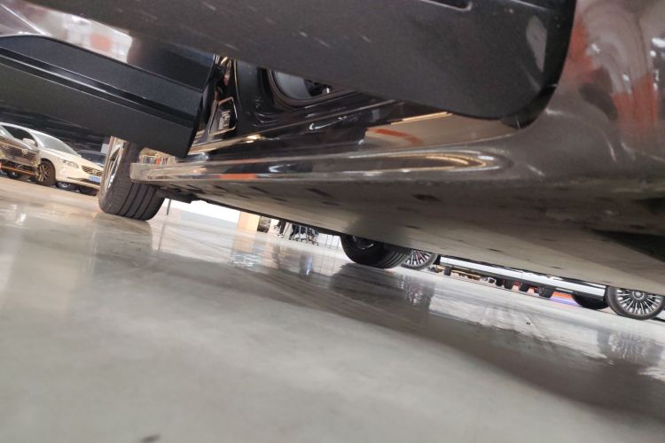 极氪001 2022款 超长续航单电机 WE版局部细节9001