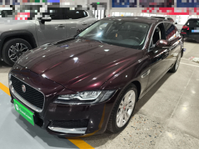 捷豹XFL 2018款 XFL 2.0T 250PS 豪华版