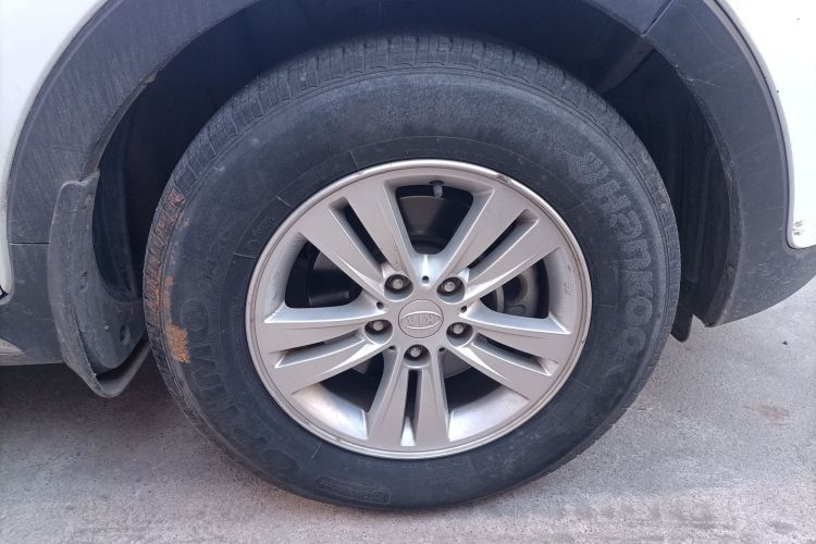 起亚 智跑 2015款 2.0L 自动两驱版GL车身外观6007