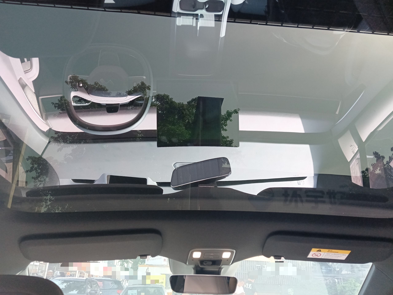 乐道L60 2024款  60kwh 后驱版