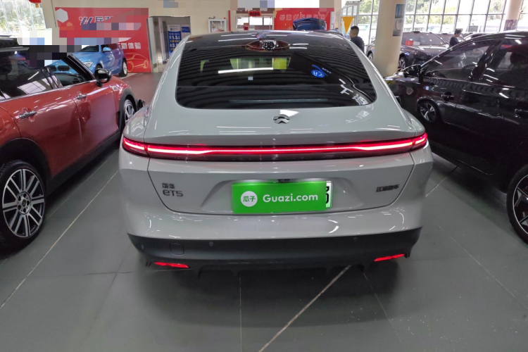 蔚来ET5 2022款 75kWh车身外观6004