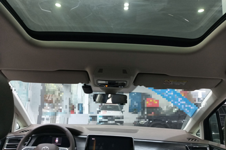 大众 威然 2024款 380TSI 尊驰版中控内饰22