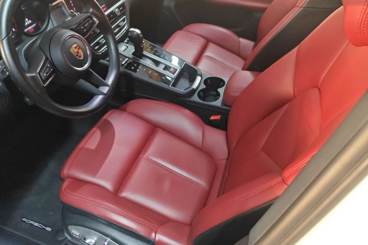 保时捷 2023款 Macan 2.0T中控内饰19