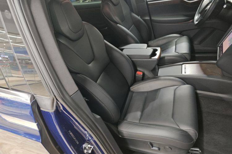 特斯拉 2017款 Model X 100D 长续航版局部细节41
