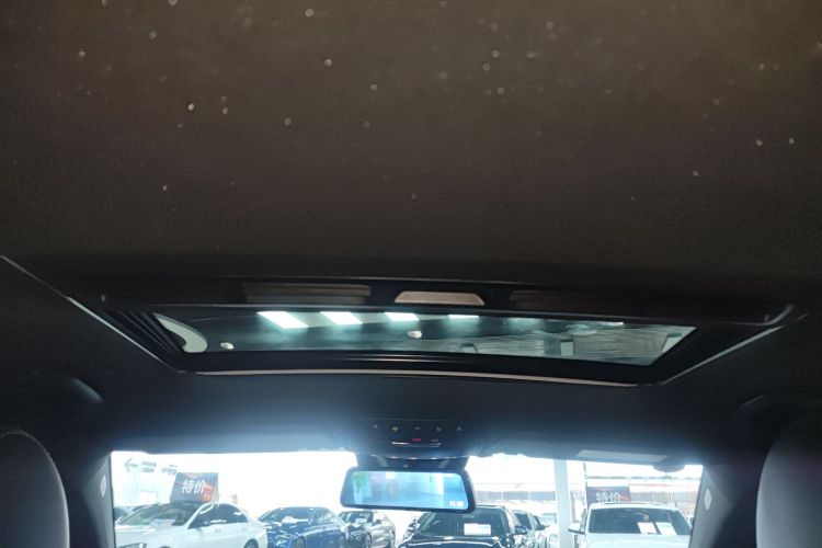 奔驰GLC轿跑 2022款 改款 GLC 300 4MATIC 轿跑SUV局部细节22