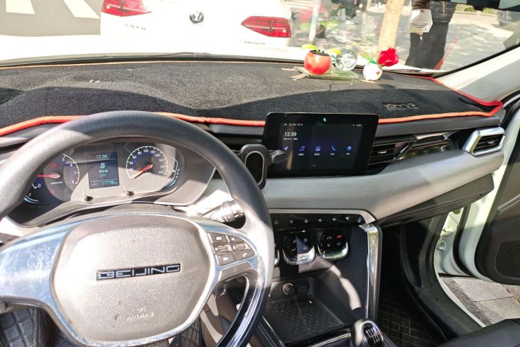 北京汽车 北京X3 2020款 1.5T 手动荣耀版PLUS中控内饰12