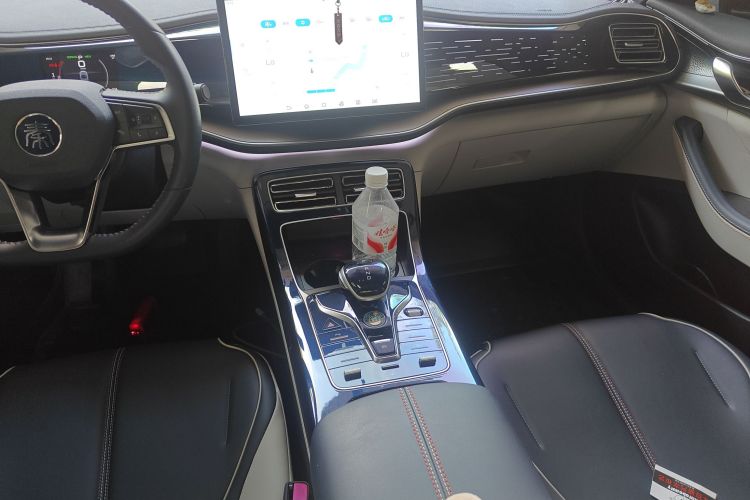 比亚迪 秦PLUS 2021款 DM-i 55KM 旗舰型中控内饰16