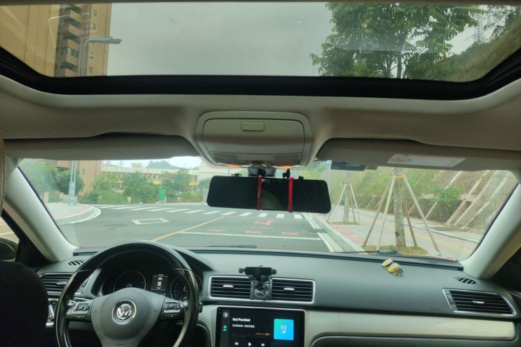 大众 帕萨特 2014款 1.8TSI DSG御尊版中控内饰22