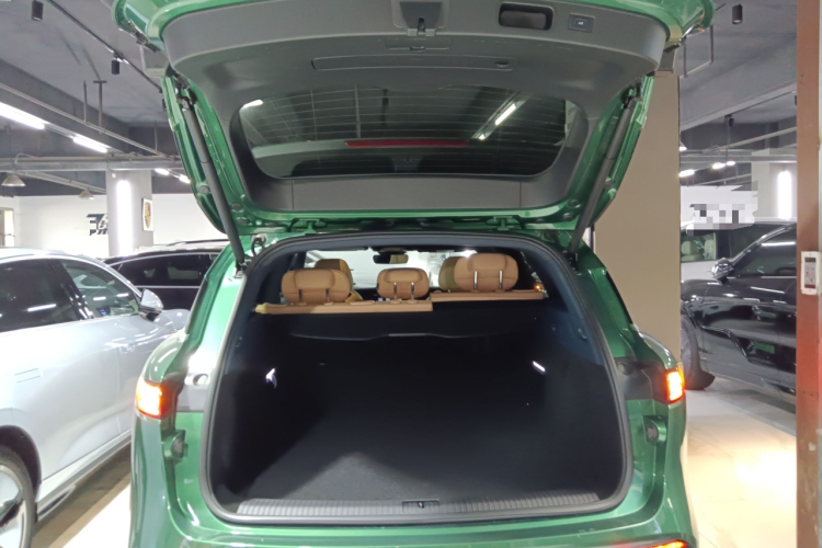 岚图汽车 岚图FREE 2022款 四驱超长续航纯电版机舱底盘23