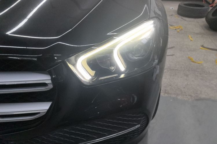 奔驰GLE 2020款 GLE 350 4MATIC 动感型局部细节36