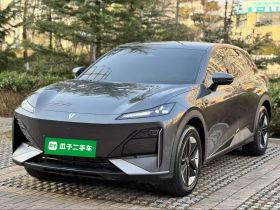 深蓝汽车 深蓝S07 2023款 S7i 200Max增程版