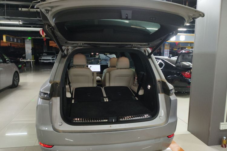 理想汽车 理想L9 2024款 Ultra局部细节23