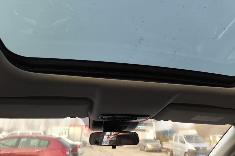 奔腾T90 2023款 1.5T DCT 自动豪华型中控内饰22