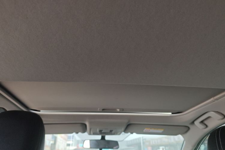 丰田 RAV4荣放 2018款 2.0L CVT两驱风尚X版局部细节22