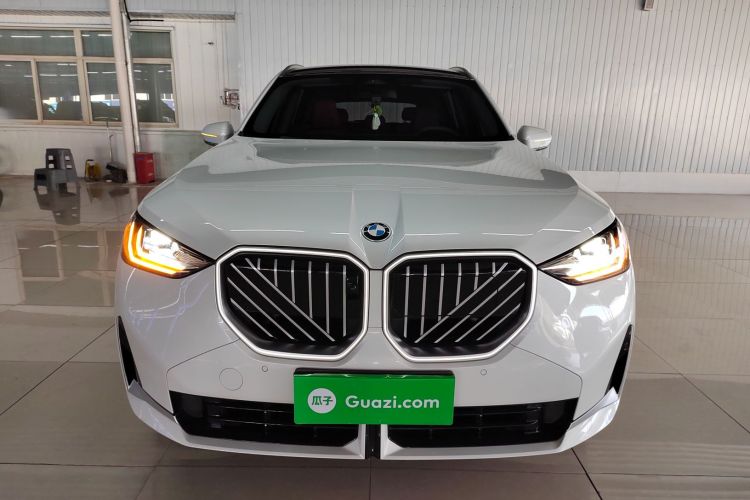 宝马X3 2025款 xDrive25L 豪华套装车身外观2