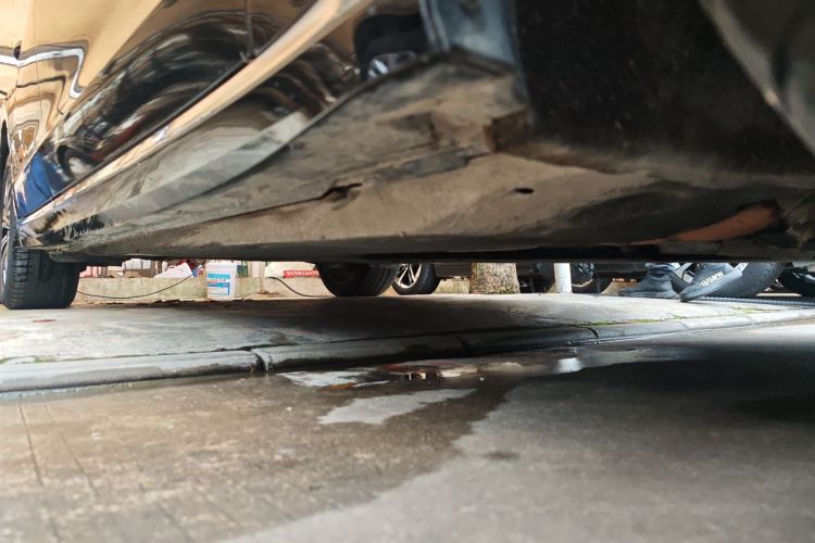 大众 辉昂 2018款 改款 380TSI 两驱商务版局部细节9001