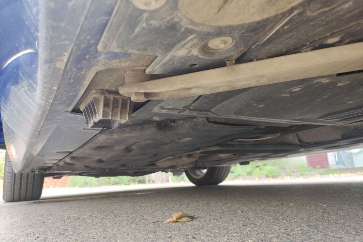 宝马1系 2020款 120i M运动套装机舱底盘30