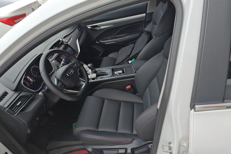 吉利汽车 缤瑞 2020款 1.4T CVT亚运版中控内饰19