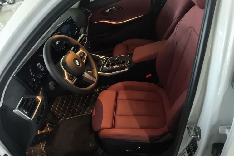 宝马3系 2023款 325Li M运动套装局部细节19