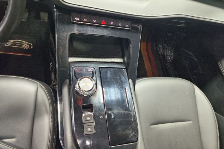 哈弗H6 2021款 第三代 1.5T 自动两驱Max中控内饰18