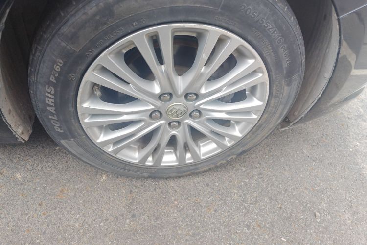 别克 英朗 2016款 15N 手动精英型车身外观10