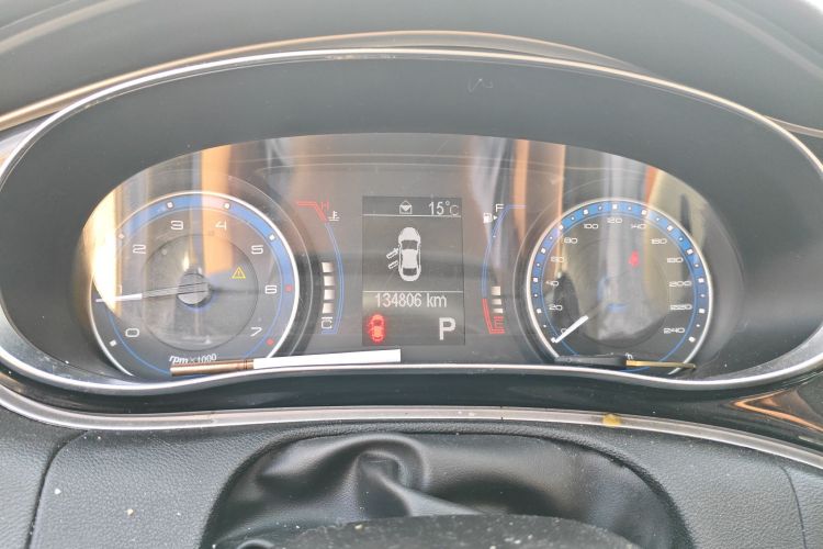 菲亚特 菲翔 2015款 1.4T 自动劲享版中控内饰15