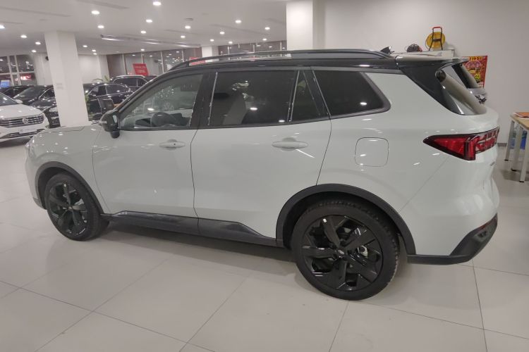 福特 领睿新能源 2025款 尊领型PLUS车身外观6003