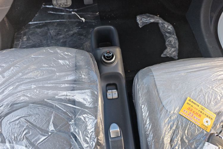 五菱汽车 五菱之光新能源 2025款 201km 舒适型局部细节18