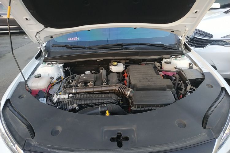 比亚迪 秦PLUS 2025款 DM-i 智驾版 55KM领先型机舱底盘24