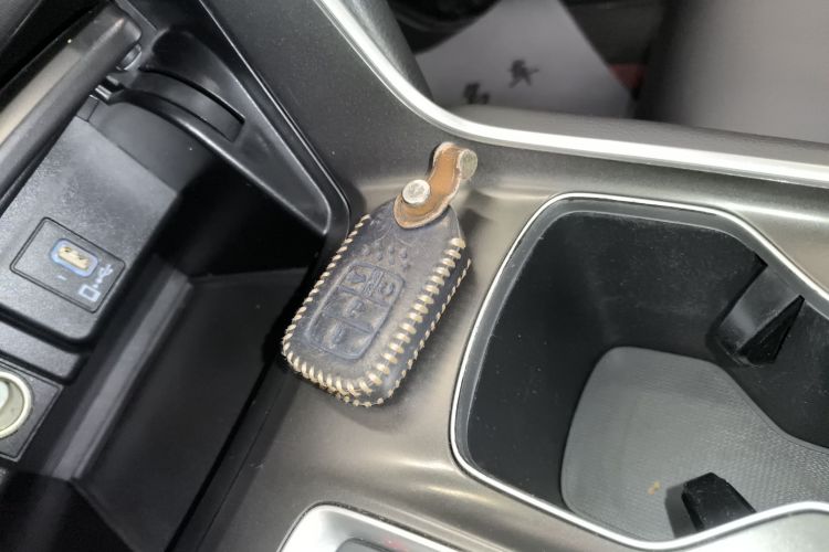 本田 雅阁 2018款 锐·混动 2.0L 锐智版 国VI中控内饰11