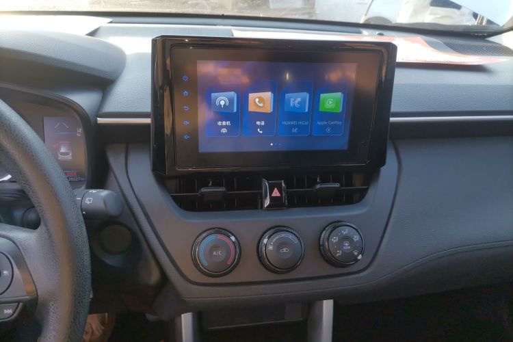 丰田 卡罗拉锐放 2022款 2.0L 先锋版局部细节16