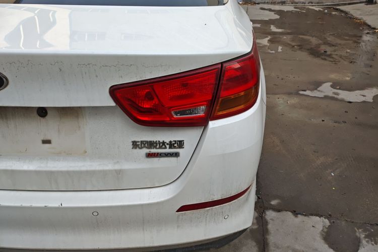 起亚K5 2014款 2.0L 自动LUXURY车身外观9