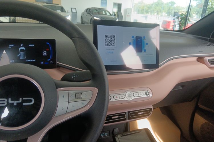 比亚迪 海鸥 2025款 305km 活力版中控内饰18